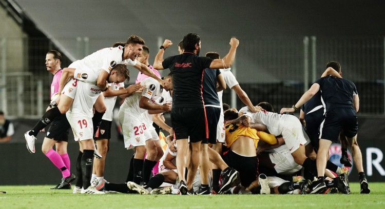 欧联之王！塞维利亚第7次挺进欧联杯半决赛，此前6次均最终夺冠