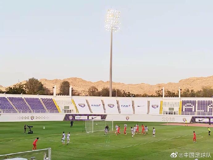 热身赛-中国男足亚运队2-0阿联酋阿尔艾因预备队 陈国抗梅开二度