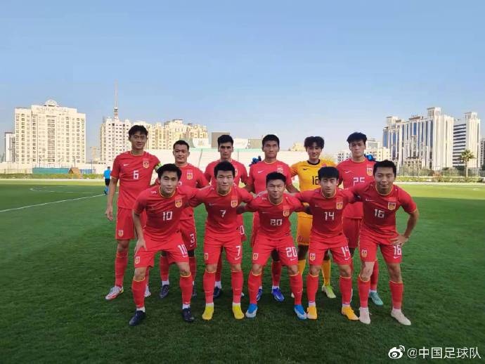 北青：阿联酋拉练5胜1平1负 男足亚运队明天启程前往新西兰