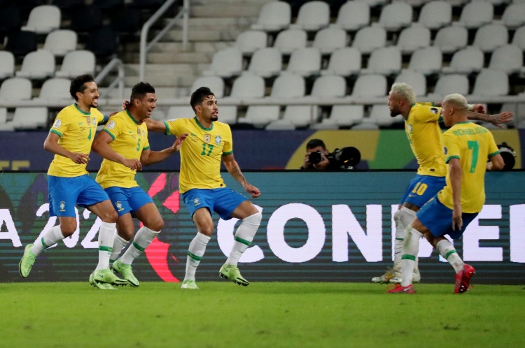 埃尔纳内斯：卡塞米罗是巴西最重要球员，可能甚至比内马尔更重要