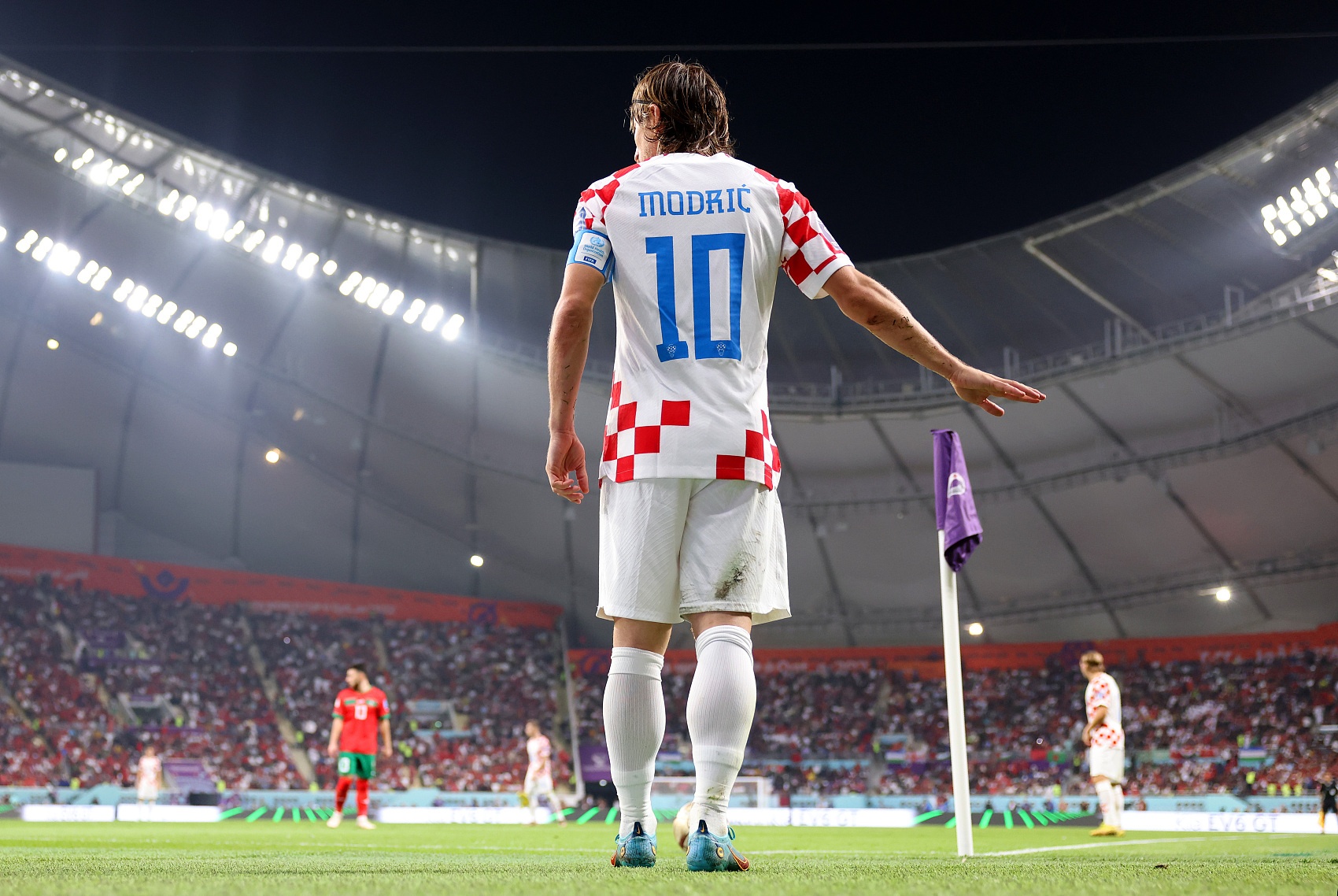 莫德里奇FIFA年度最佳投票：本泽马第一、梅西第二、姆巴佩第三