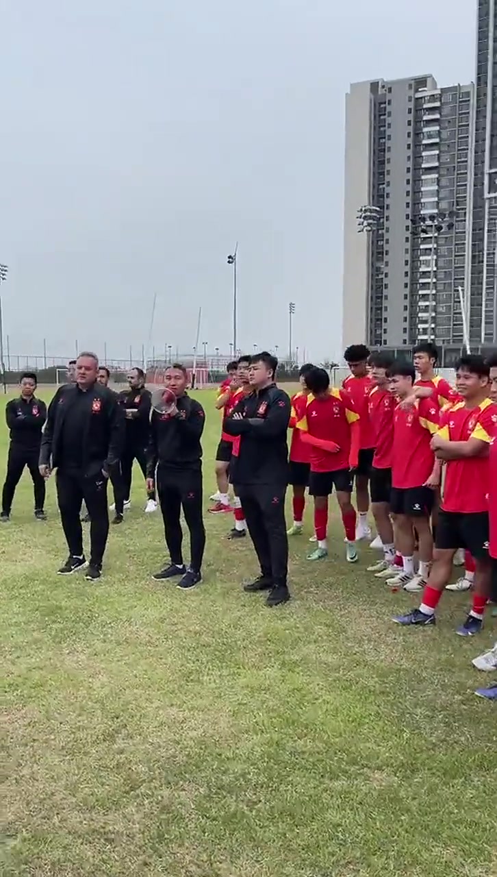 萨尔瓦多喊话球迷：广州队准入得到了大家帮助，你们救了我们