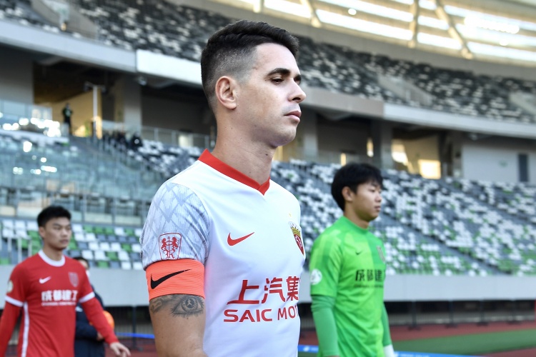 热身赛：海港5-0南通支云 奥斯卡、李圣龙皆双响巴尔加斯破门