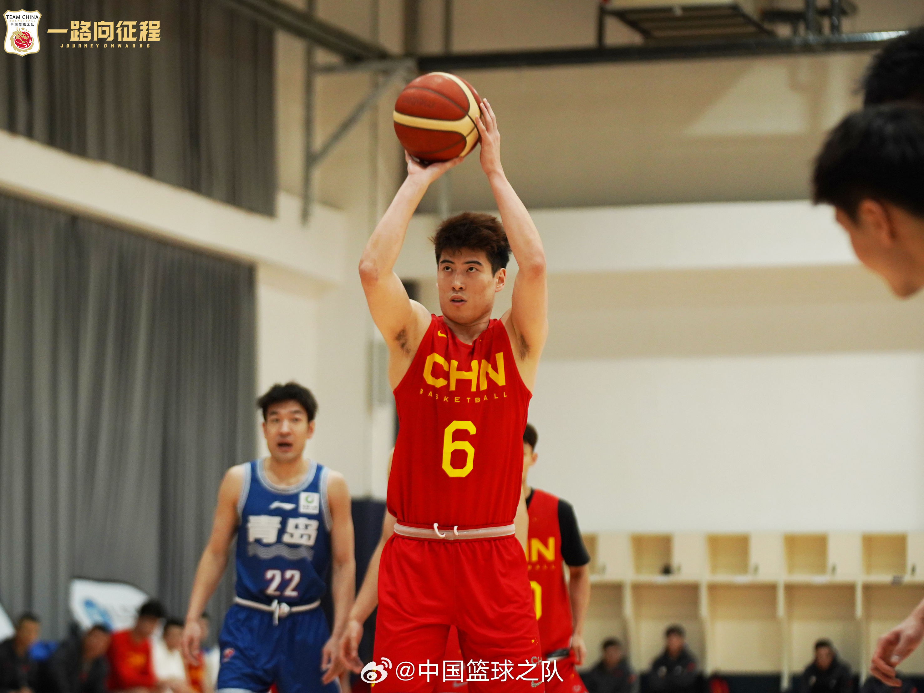 中国男篮7859青岛程帅澎百分百命中率砍22分全队仅抢32个篮板