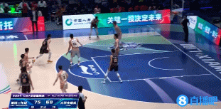 好硬啊国豪！陈国豪“纯爷们式”强攻对抗上篮打进！