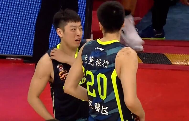 周湛东：我的高光时刻在宏远回广东主场看球心里特激动也很感动