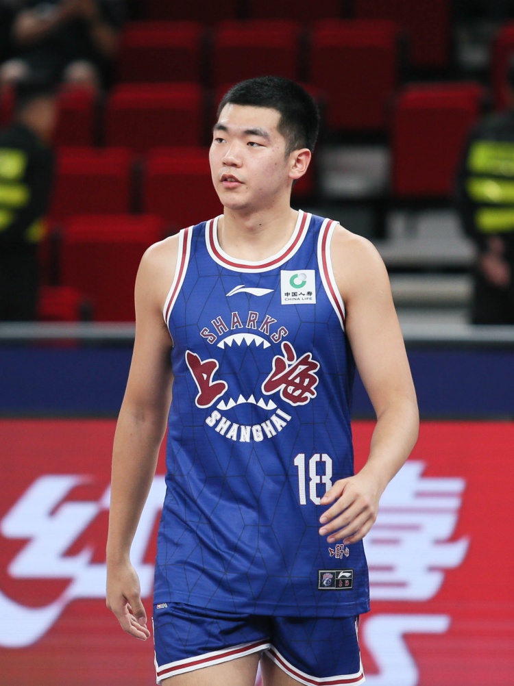 刘梓鹏：上场后有机会还是会大胆出手没有竞争就不会有进步